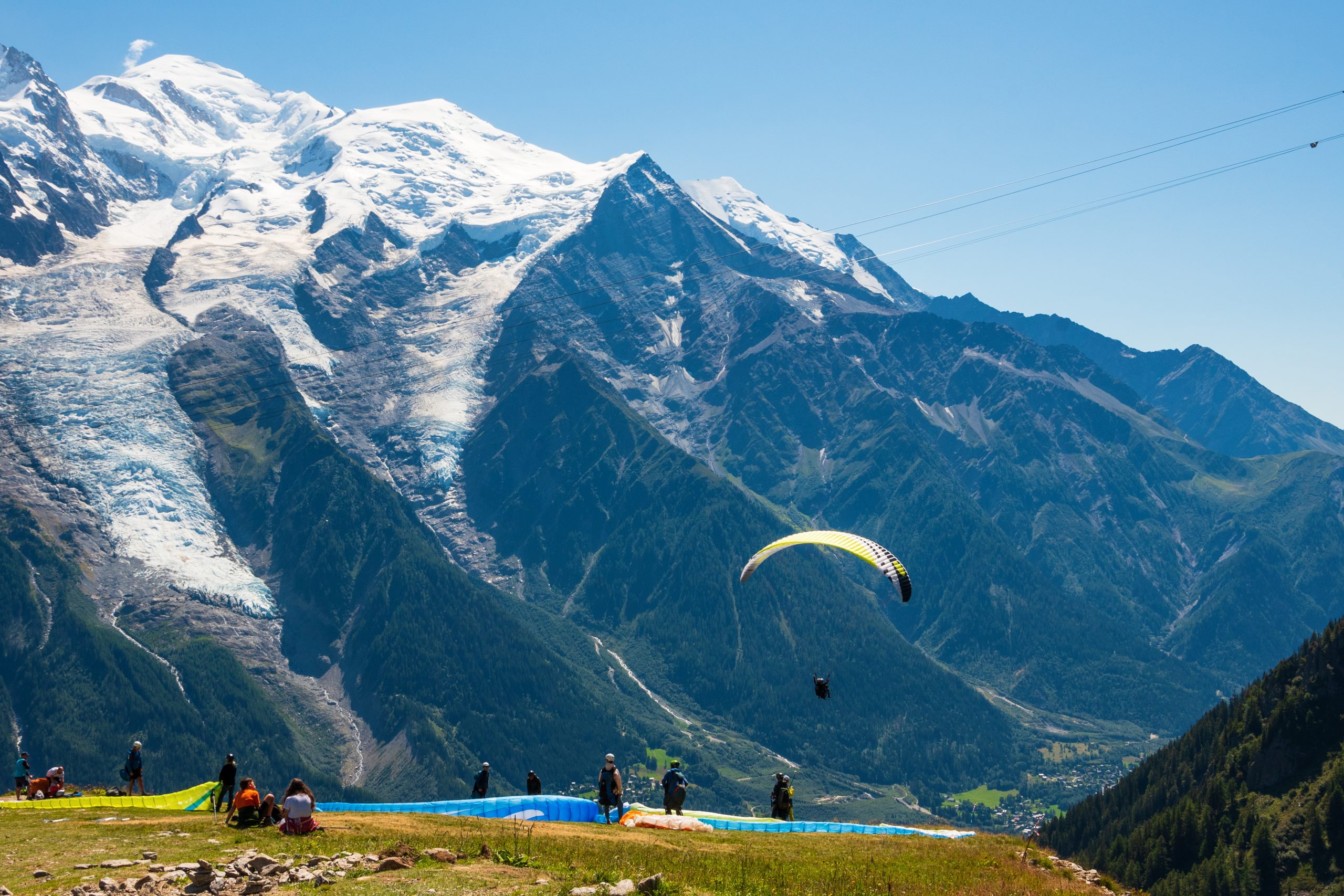 Vue du décollage de parapente, Tandem a Chamonix face au Glacier des Bossons